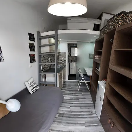 Cosmopolis Rákóczi Nr 2 Apartamento *