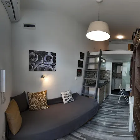 Apartment Cosmopolis Rakoczi Nr 2