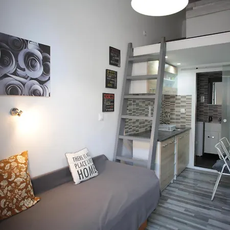 Cosmopolis Rakoczi Nr 2